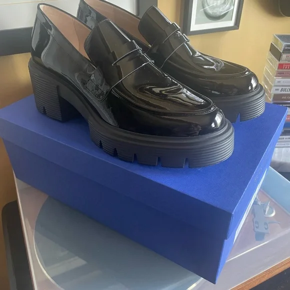 Stuart Weitzman Black Patent Leather Chunky Loafers - Picture 4 of 7